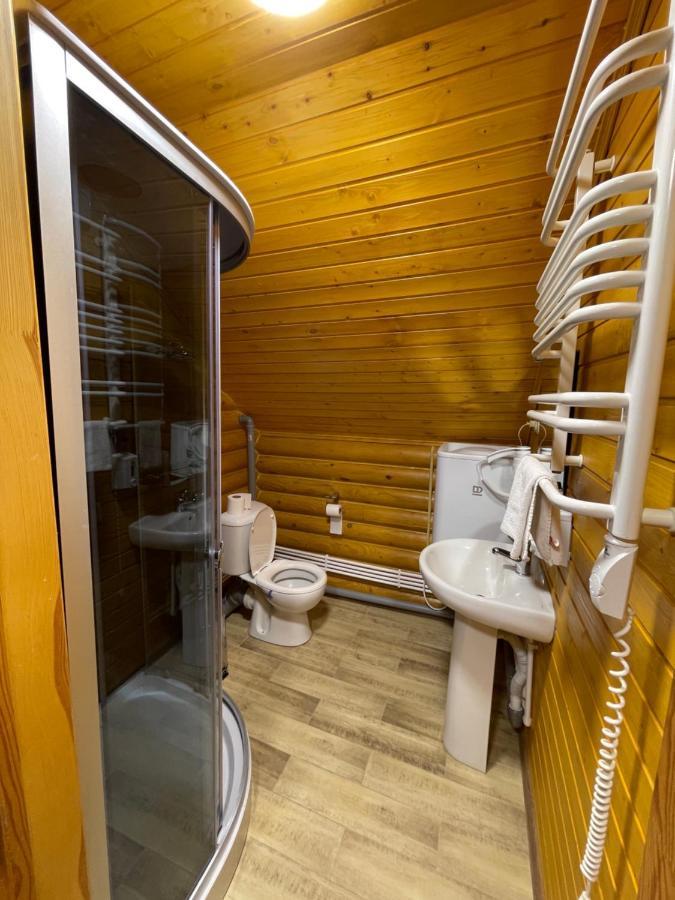 Sky Land Camping & Resort Cricova Ngoại thất bức ảnh